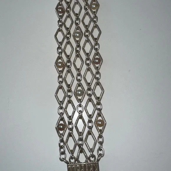 Beautiful Charles Krypell sterling silver and pearl bracelet with 14k accents. - Picture 2 of 6